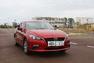 日本初 マツダ新型アクセラ教習車納車 柏崎自動車学校